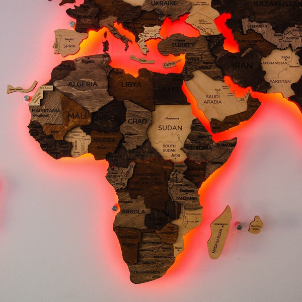 CARTE DU MONDE 3D EN BOIS & ACRYLIQUE/LED - CHÊNE