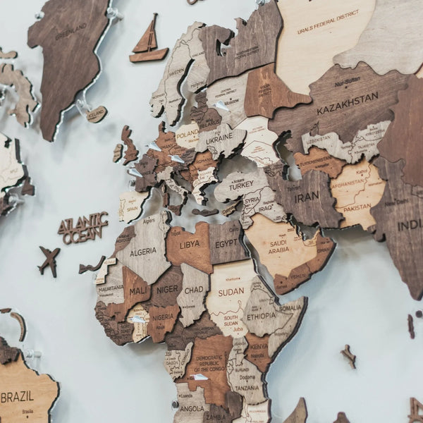 CARTE DU MONDE 3D EN BOIS & ACRYLIQUE/LED - CHÊNE